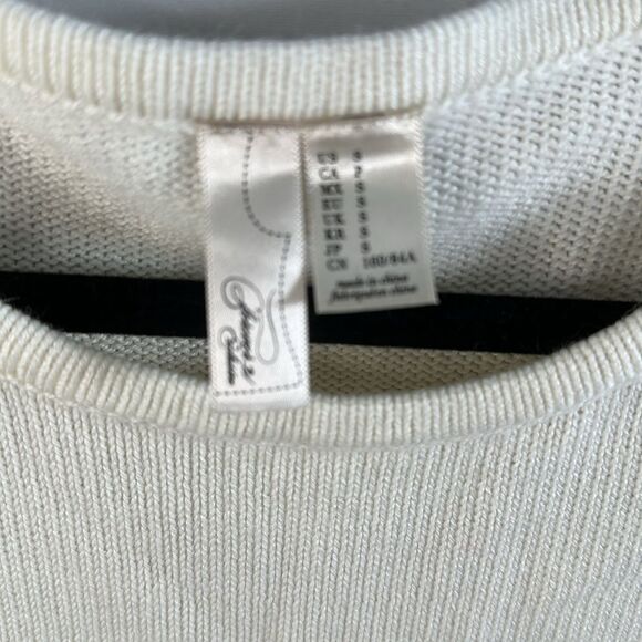 đ§Ľ Forever 21 Exclusive CreamâSweater - Size Small - Picture 3 of 4